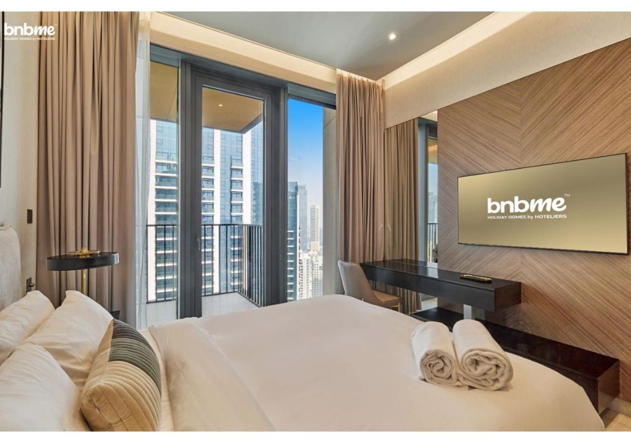 Bnbme - Boulevard Heights Apartment Dubai Bagian luar foto