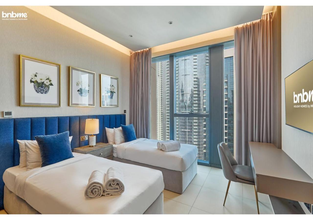 Bnbme - Boulevard Heights Apartment Dubai Bagian luar foto