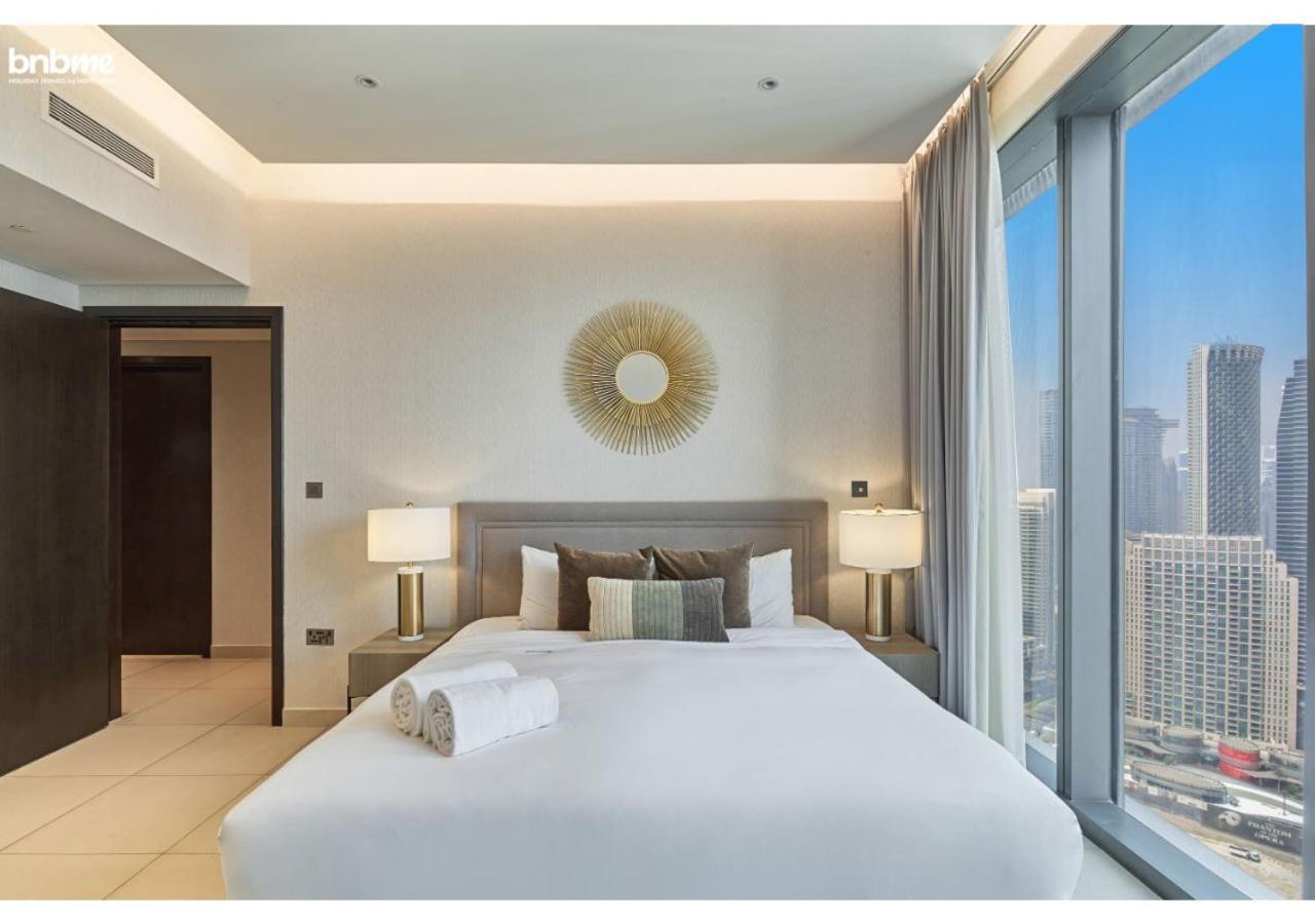 Bnbme - Boulevard Heights Apartment Dubai Bagian luar foto