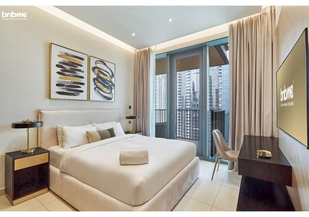 Bnbme - Boulevard Heights Apartment Dubai Bagian luar foto