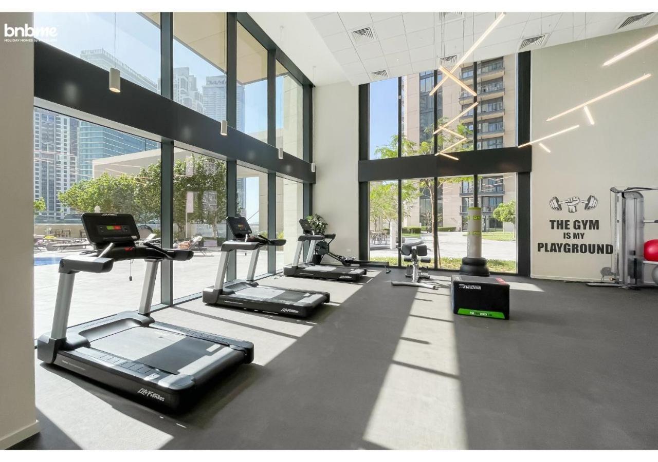 Bnbme - Boulevard Heights Apartment Dubai Bagian luar foto