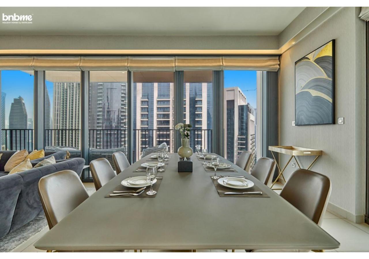 Bnbme - Boulevard Heights Apartment Dubai Bagian luar foto
