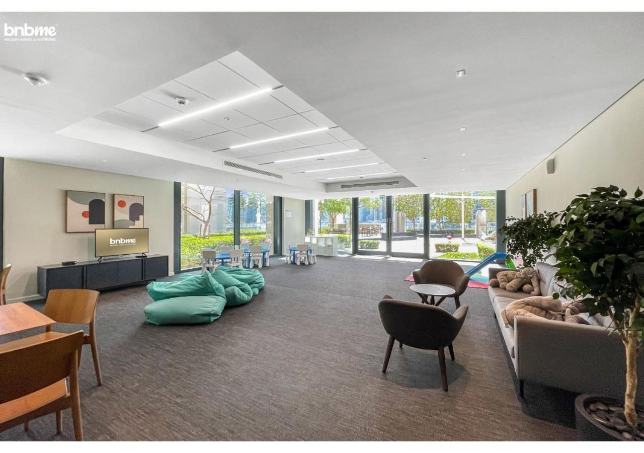 Bnbme - Boulevard Heights Apartment Dubai Bagian luar foto