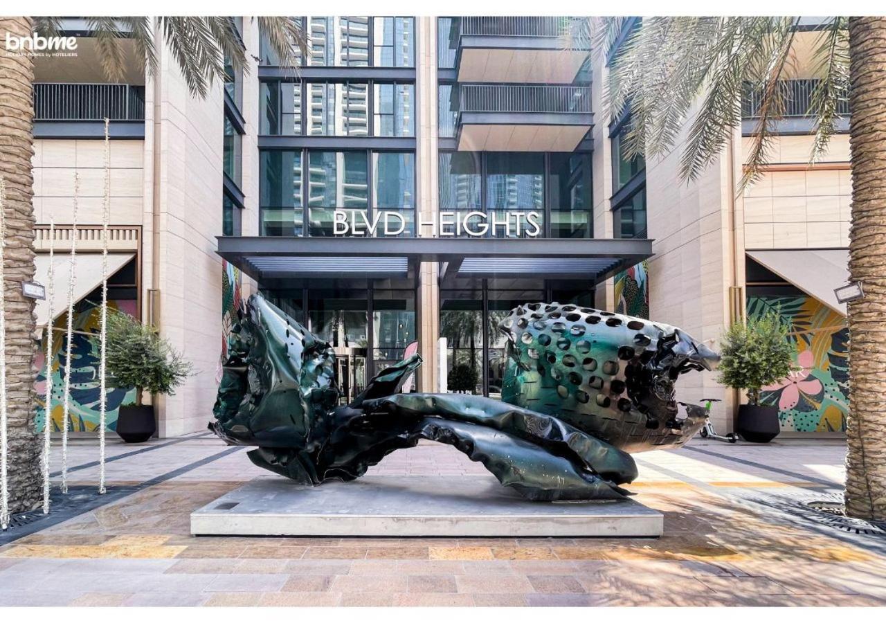 Bnbme - Boulevard Heights Apartment Dubai Bagian luar foto