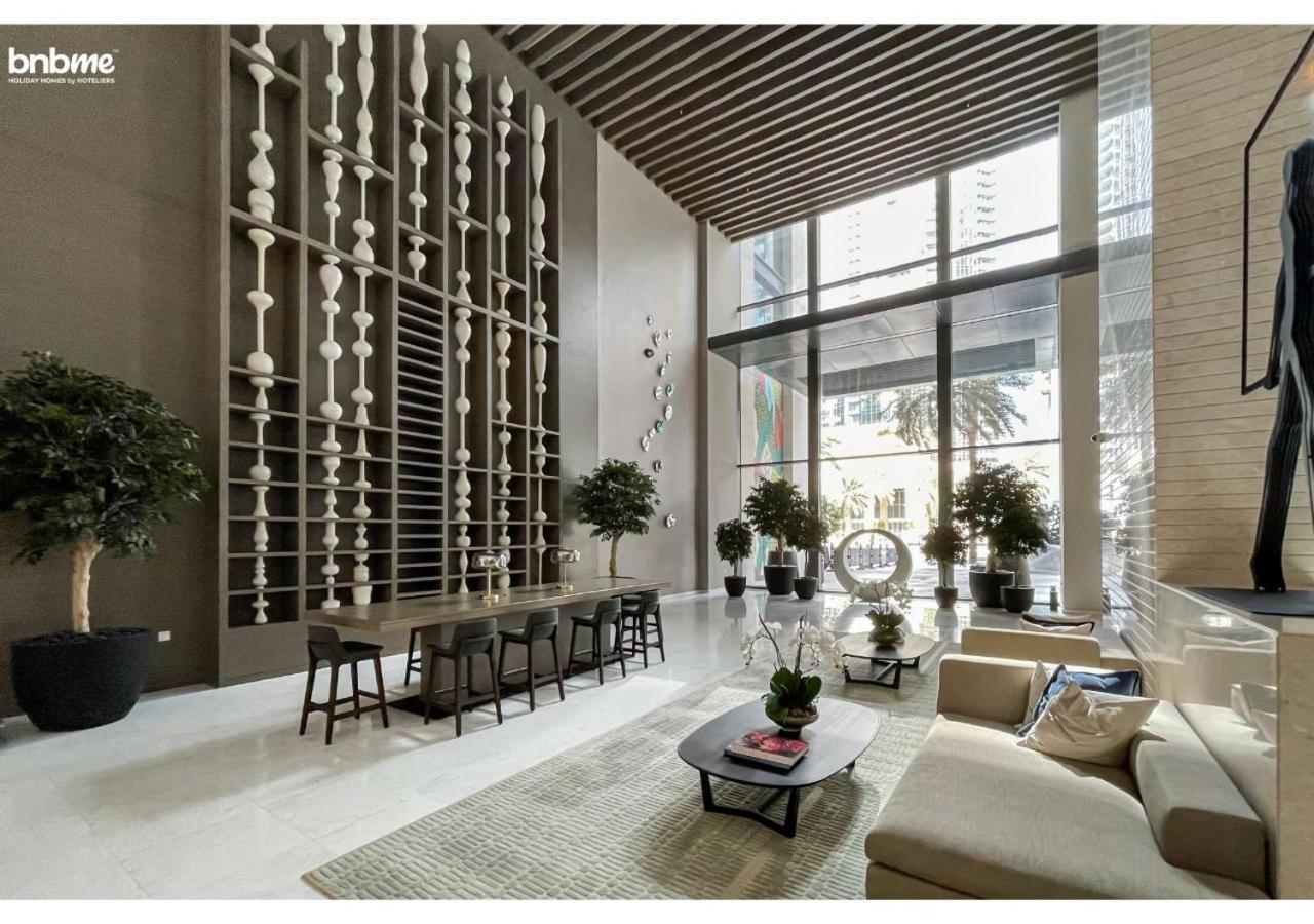 Bnbme - Boulevard Heights Apartment Dubai Bagian luar foto